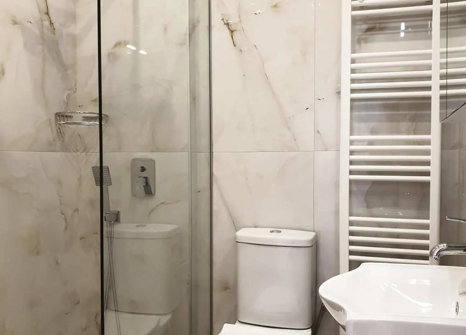 Apartman Eantos Studios And Suites Peraía